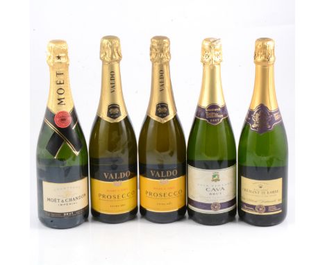 Five bottles of sparkling wine, including Moet &amp; Chandon Imperial Brut champagne, 75cl; two bottles of Valdo Prosecco, Ex