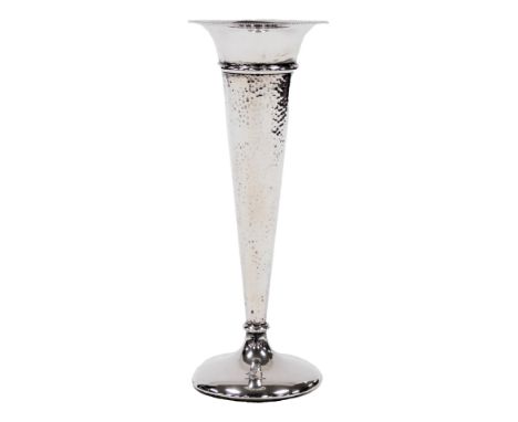 An Edward VII loaded silver vase, of trumpet form, crest engraved, Birmingham 1904, 5.66oz all in, 19cm high. 