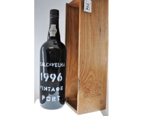 REAL COMPANLIA VELLIA VINTAGE PORT (IN WOODEN BOX 1996. 
