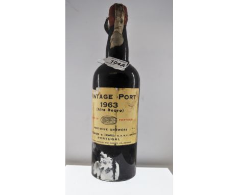 1 BOTTLE OF BORGES VINTAGE PORT 1963