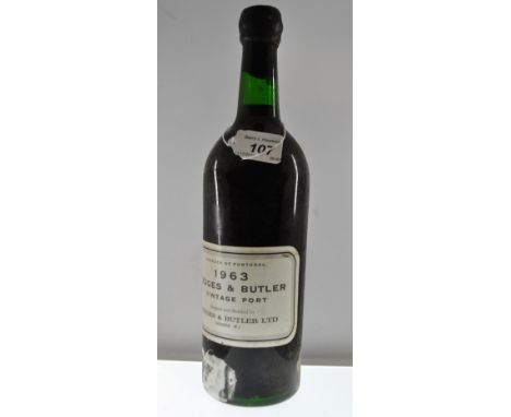 1 BOTTLE OF HEDGES AND BUTLER VINTAGE PORT 1963