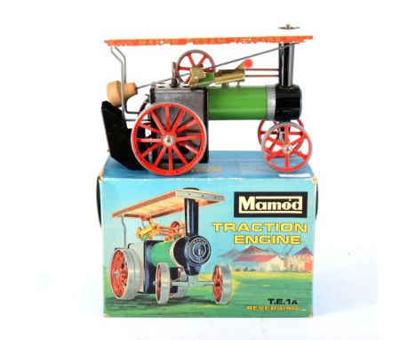 Mamod TE1A live steam traction engine, boxed.