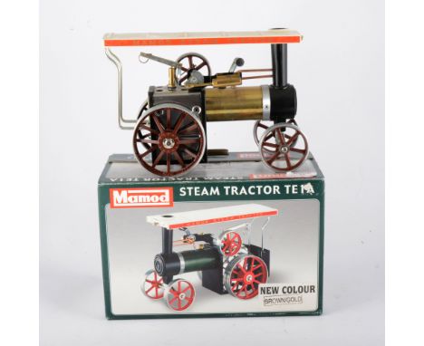 Mamod live steam tractor engine TE1A, in attractive brown/gold, boxed.