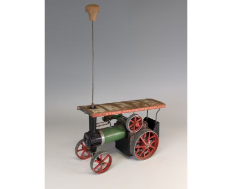 A vintage Mamod live steam model Steam Tractor TE1A Traction Engine, with detachable steering rod. 