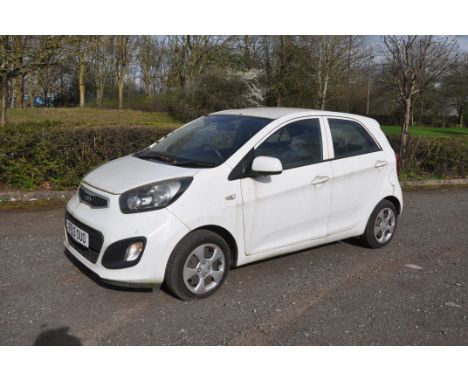 A 2013 KIA PICANTO 5 DOOR HATCHBACK in white, first registered 23/03/2013 under number FE13 OUO, 998cc petrol engine, 5 speed