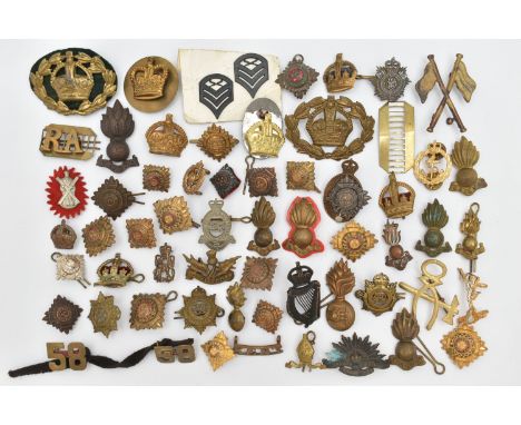 A BAG OF ASSORTED MILITARY CAP BADGES AND PINS, various designs, some with enamel detail, various regiments etc
