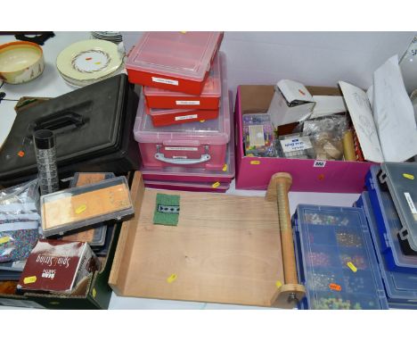 TWO BOXES AND LOOSE GLASS AND PLASTIC BEADS AND BEADING LOOM, to include twelve plastic storage containers,  a large quantity