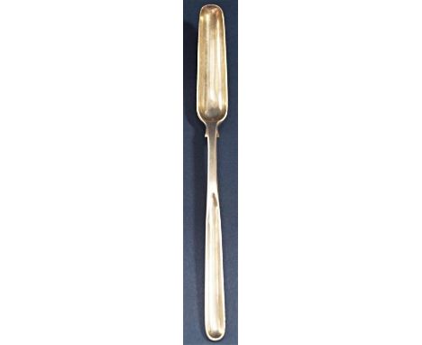 Paul Storr Georgian silver marrow scoop, London 1817, 23 cm long, 2 oz approx 
