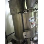 Amixon Scaling and Feeding Hoppers S/N VM400/2055
