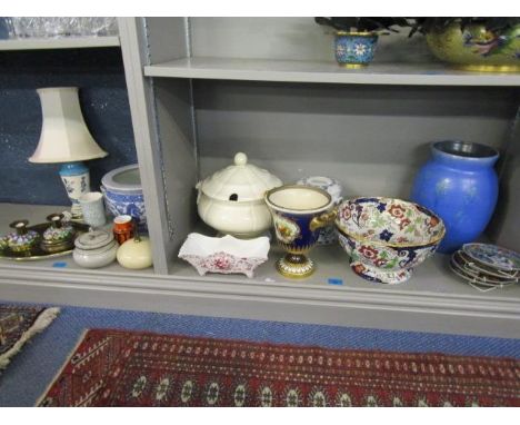 A mixed lot of ceramics to include a Royal Worcester vase A/F, a Tuscan Plant dressing table set and other items 