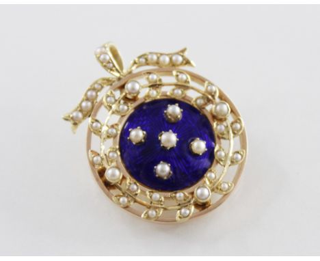 An Edwardian blue enamel and pearl set garland pendant/brooch, the central round enamelled panel set with five half pearls, w