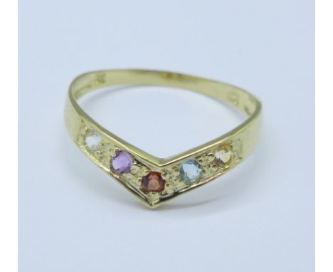 A 9ct gold and multi-coloured stone set ring, 1g, O