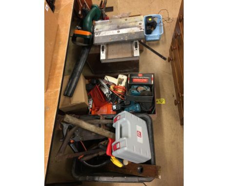 Quantity of tools