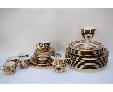 Quantity of Royal Crown Derby wares including ten large plates, six smaller plates and quantity of cups and saucers