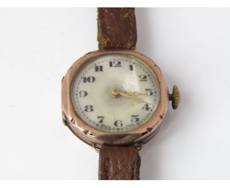 A vintage Wire Lug 9ct rose gold ladies watch with leather strap.