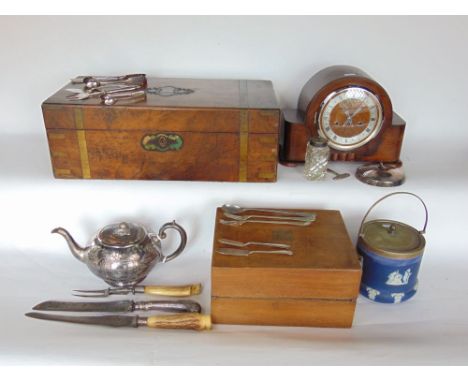 A mixed miscellaneous lot to include a two train oak cased mantle clock, Jasperware biscuit barrel, two wooden boxes, a small