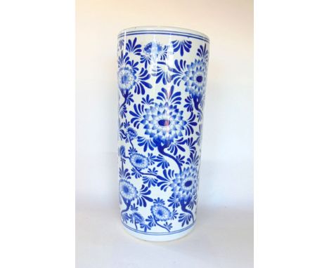 Chinese blue and white porcelain stick stand, 45 cms high