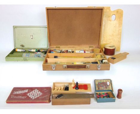 A mixed lot to include artist materials and easel together with vintage gaming items such as Snakes & Ladders and chess.