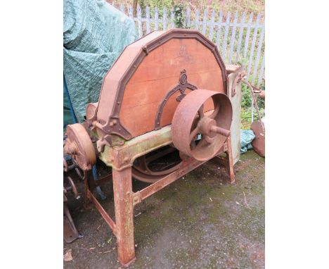 A LARGE VINTAGE BAMFORDS CHAFF CUTTER
