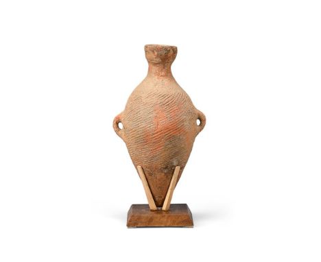 A rare Neolithic 'cord-marked' red pottery amphora, Yangshao culture, Southern Shaanxi province, Banpo type, circa 4800-3600 