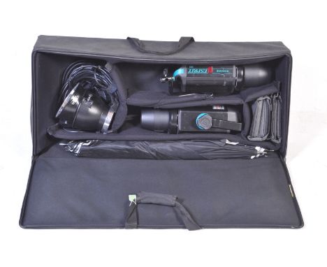 A Bowens Esprit Gemini photographic studio lighting suite to include Bowens Esprit Gemini 500w heads, umbrellas and accessori