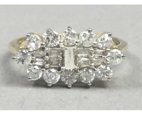DIAMOND CLUSTER RING,in nine carat goldThe rings size is O.