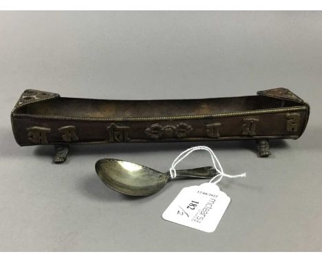 MIDDLE EASTERN INCENSE STAND,in the form of a trough, 21cm long, along with a late Victorian silver caddy spoon (2)