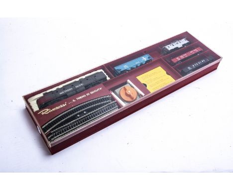 Rivarossi H0 Gauge American Freight Train Set, comprising Southern Pacific grey and red ML4000 Diesel Locomotive, BM Hopper, 