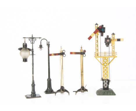 Vintage large-scale Signals and Lamps by Bing and others, signals comprising a Bing 2-doll bracket unit with 1 home arm facin