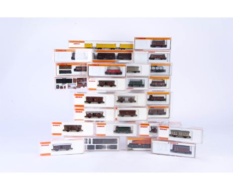 Arnold N Gauge Freight Stock, a cased/boxed collection, all in rail network liveries, 4931 double low loader with MAN bridge 