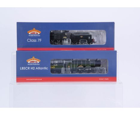 Bachmann Branchline 00 Gauge Southern and BR Steam Locomotives and Tenders,   31920 Maunsell green H2 class 4-4-2  2421 'Sout