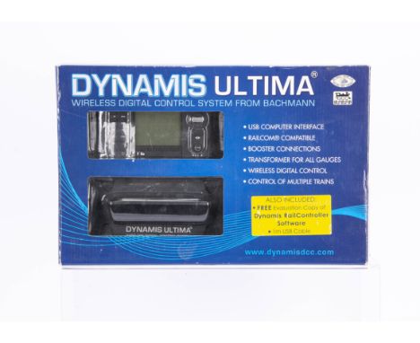 Bachmann 36-504RC Dynamis Ultima dcc System and RC, in original box, VG, appears lightly used, box G 