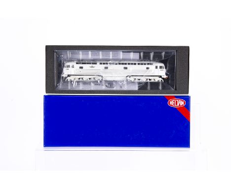 Heljan 00 Gauge 4005 Diesel prototype D0280, In light grey No D0280 'Lion' Co-Co Locomotive, in original box, E, appears unru