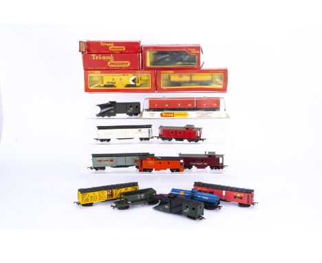 Tri-ang and Tri-ang Hornby 00 Gauge Transcontinental boxed and unboxed Goods Rolling Stock,  T/H Canadian issue 734 CTI Conta