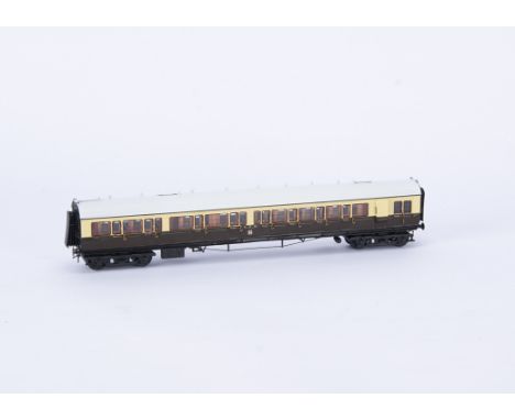 Lawrence Scale Models 00 Gauge 4mm GWR 70' 1st/3rd Brake Side Corridor Coach, one roof panel missing, one lifting Lawrence Sc