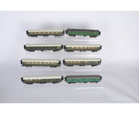 00 Gauge Kitbuilt Southern Railway green Coaches and modified Tri-ang Utility Vans, Coaches, all Third open, Corridor, All Fi