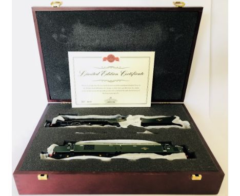 Bachmann 15-000 OO gauge wooden case presentation box 15th Anniversary limited edition certificate 647/1000 contains two BR G