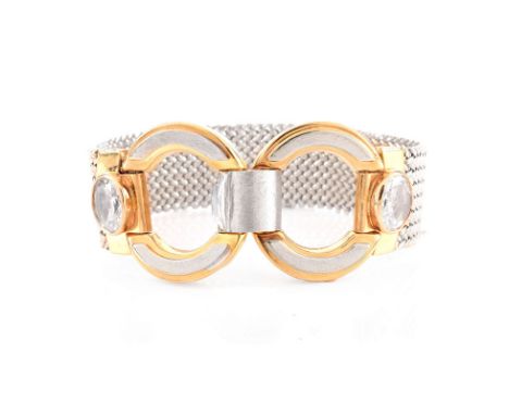 Vintage Italian 18 Karat Yellow and White Gold Mesh Link Bracelet with Cubic Zirconia Accents. Stamped Italy 18K. Good vintag