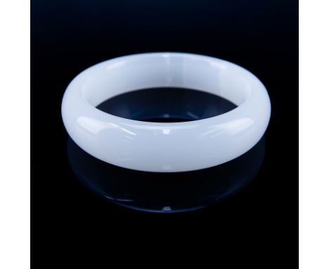 Approx. 18 mm Antique Chinese White Jade Bangle Bracelet. Good condition. Measures 3" Dia. Shipping $32.00 (estimate $1500-$2