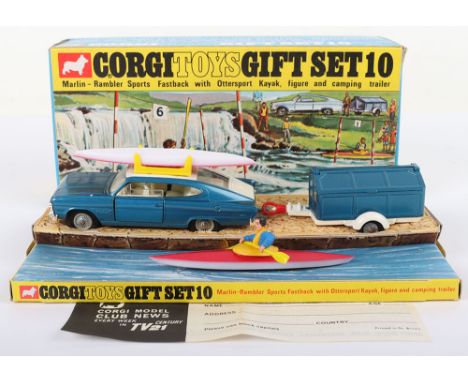 Corgi Toys Gift Set 10 Marlin Rambler Sports Fastback with Kayak, metallic blue/white Marlin Rambler and camping trailer, cas