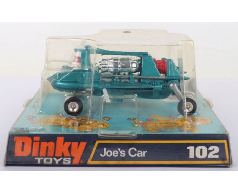 Dinky Toys Bubble Packed 102 Joe 90 ‘Joes Car’ automatic opening wings and extending tail fins, battery operated flashing eng