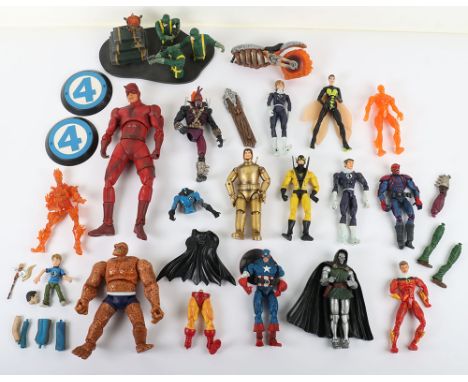 Miscellaneous Marvel Figurines, Including: 25-100 Toybiz Marvel legends mixed figures, quantity of mixed marvel legends serie