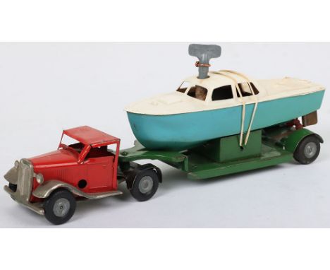 Tri-ang Minic Mechanical Lorry and Trailer carrying 6” Penguin Cruiser Boat, red tractor unit, green trailer, plastic white/b