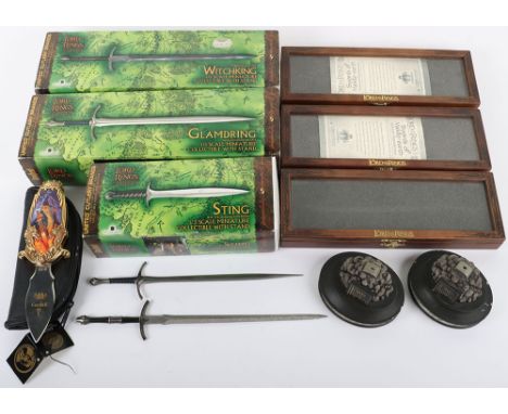 Quantity of miniature swords from Lord of The Rings, Including United Cutlery 1/3 Scale Sting, Two United Cutlery 1/5 Scale G