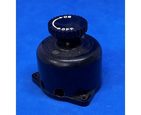 WW2 RAF (Spitfire/Lancaster etc) Cockpit Lamp Dimmer. 5c 724 Dimmer Switch. Good clean condition.  Good condition. All autogr