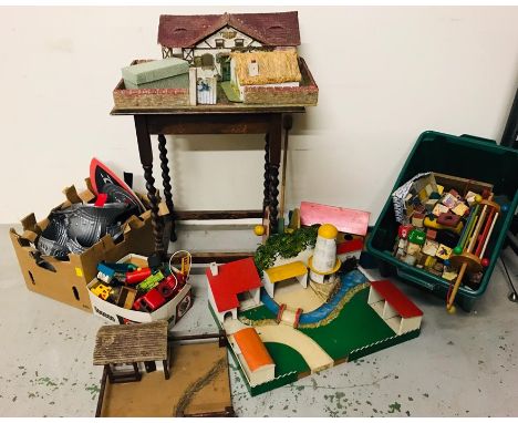 A Large selection of Vintage Wooden Toys including Farmyard, boat and building blocks