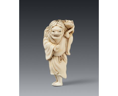 Netsuke eines langhaarigen Gama Sennin. Elfenbein. Frühes 19. Jh.Stehend mit Blattumhang um Schultern und Hüfte, mit der link