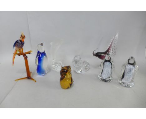 A collection of glass birds and animals including Royal Doulton walrus, Goebel dolphin and Caithness cockerel (8) 