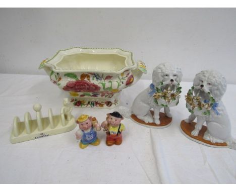 Masons tureen, German pair ceramic dogs, Lurpack toast rack,and s&amp;p pots