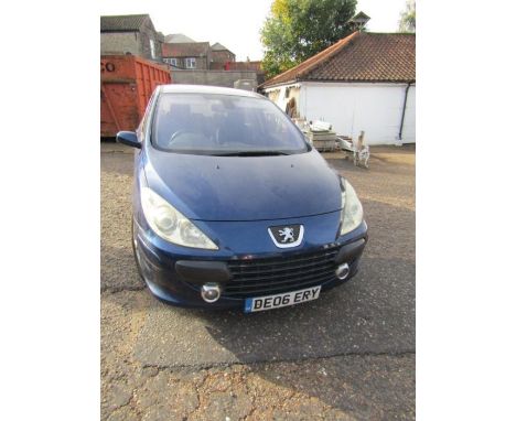 2006 Peugeot 307 SE HDI 110 offered on behalf of the executors. Please note that we cannot start the car due to immobiliser f